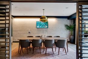 Edina apartment for rent - Community Seating