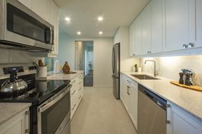 Burlington apartment for rent - La Salle Towers kitchen featuring stainless steel appliances in Burlington, ON