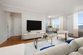 Toronto apartment for rent - Large, modern living and dining room with hardwood flooring and plenty of natural light at 437 Glen Park, Toronto