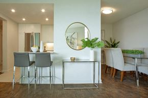 Burlington apartment for rent - La Salle Towers kitchen and dining area in Burlington, ON