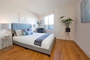 Ottawa apartment for rent - Britannia by the Bay in Ottawa, ON well lit bedroom with roll up blinds