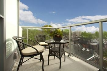 Private balcony/patio