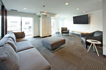 Lounge / media room