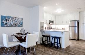 Edmonton apartment for rent - Open concept dining and kitchen at 99 Jasper in Edmonton, ON
