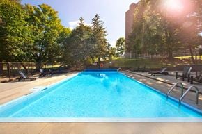 Ottawa apartment for rent - Britannia by the Bay in Ottawa, ON large outdoor pool with seating