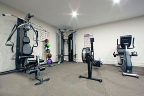 Niagara Falls apartment for rent - Laura Secord Apartments fitness facility in Niagara Falls, ON