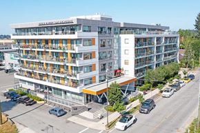 North Vancouver apartment for rent - Lynn Creek in North Vancouver, BC exterior of building