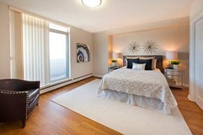 Hamilton apartment for rent - Market Street Bedroom with access to private balcony in Hamilton, ON