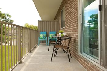 Private balcony/patio