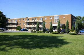 Sarnia apartment for rent - High Park Apartments exterior image of building in Sarnia, ON