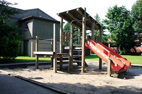 Mississauga apartment for rent - Waterford Townhouses in Mississauga, ON outdoor playground