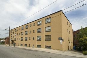 Toronto apartment for rent - 641 Vaughan Road in Toronto, ON Building exterior
