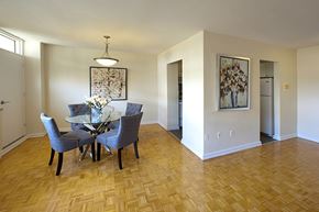 Toronto apartment for rent - Rockford Apartments spacious dining area in Toronto, ON