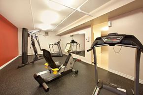 Niagara Falls apartment for rent - Lord Simcoe Apartments fitness facility in Niagara Falls, ON