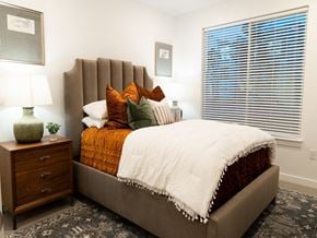 American Fork townhouse for rent - Warm Bedroom at Parc on 5th II American Fork, UT