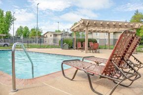Sacramento apartment for rent - Poolside Relaxing Area at Aspen Park Apartments, California, 95823