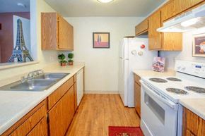 Sacramento apartment for rent - Modern Kitchen With Custom Cabinet at Aspen Park Apartments, California, 95823