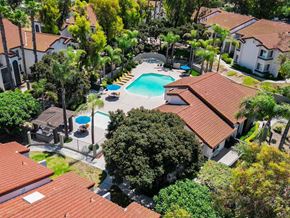 Chula Vista apartment for rent - Clubhouse at Eucalyptus Grove Apartments California