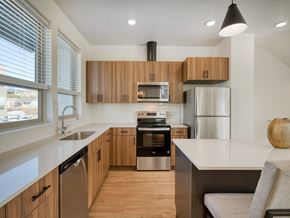 Billings townhouse for rent - Large Kitchen at The Amber