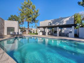 Mesa apartment for rent - Large Swimming Pool at Aztec Springs