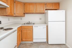 Tucson apartment for rent - Modern Kitchen With Custom Cabinet at River Point Apartments, Tucson, AZ, 85712