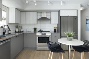 Kelowna apartment for rent - 468 West - Kitchen2