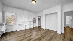 Long Beach apartment for rent - Living Space 