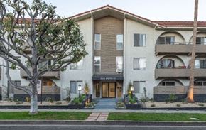 Los Angeles apartment for rent - Outside Front View of Building 2