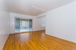 Long Beach apartment for rent - Living space