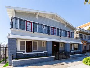 Long Beach apartment for rent - Building exterior