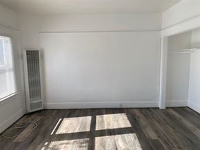 Long Beach apartment for rent - Living space