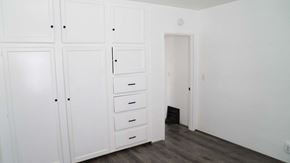 Long Beach apartment for rent - Bedroom built-in cabinets 