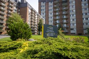 Ottawa apartment for rent - A sign in front of a building that says "Oscogles Pleasant Park Place 2025 2025 2025".