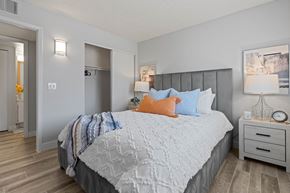 Tucson apartment for rent - our apartments offer a bedroom with a king sized bed