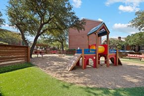Irving apartment for rent - Playground and Seating Area