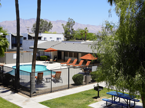 Tucson apartment for rent - Las Brisas Pool