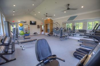 Fitness & strengthening center