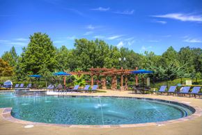 Macon apartment for rent - Lullwater at Bass | Sparkling Pool