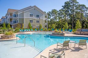 Tallahassee apartment for rent - Lullwater at Blair Stone | Resort-Style Swimming Pool