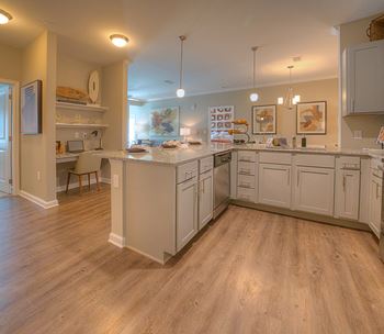 Lullwater at big ridge | granite countertops