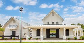Holly Springs townhouse for rent - the front of a white house with a street light