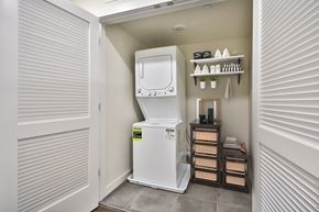 Philadelphia apartment for rent - the laundry room has a washer and dryer in it