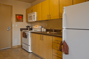 Portland apartment for rent - Gray's Landing staged unit kitchen