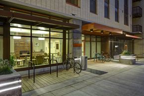Portland apartment for rent - Gray's Landing Exterior night