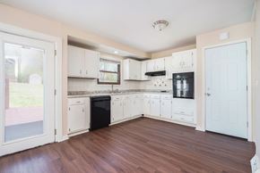 Kansas City house for rent - 6110 Nw 51St Ter