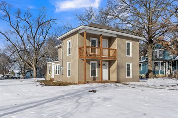 Baldwin City house for rent - 1319 8th St