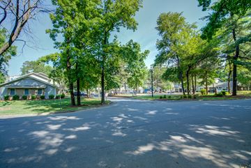 Charlotte apartment for rent - Robinsdale