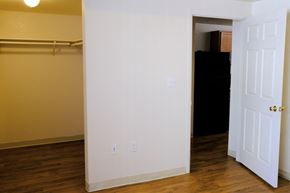 Aurora apartment for rent - Interior view of master bedroom and closet