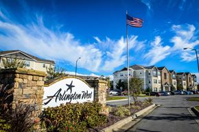 Jacksonville apartment for rent - Arlington West Enterance