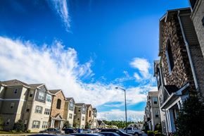 Jacksonville apartment for rent - Arlington West Buildings